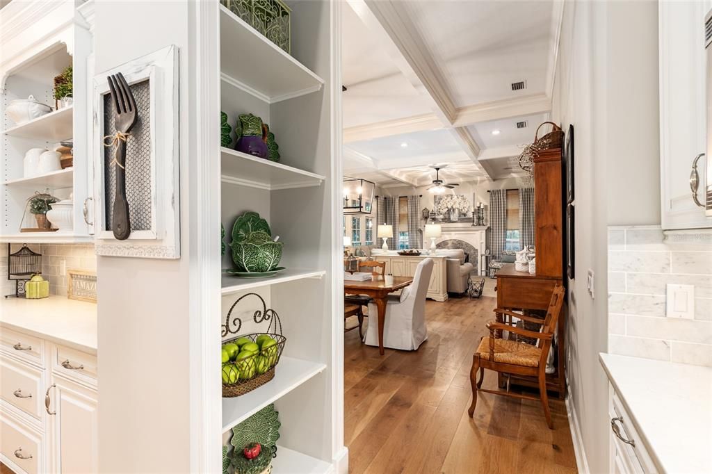 For Sale: $1,595,000 (5 beds, 4 baths, 4176 Square Feet)