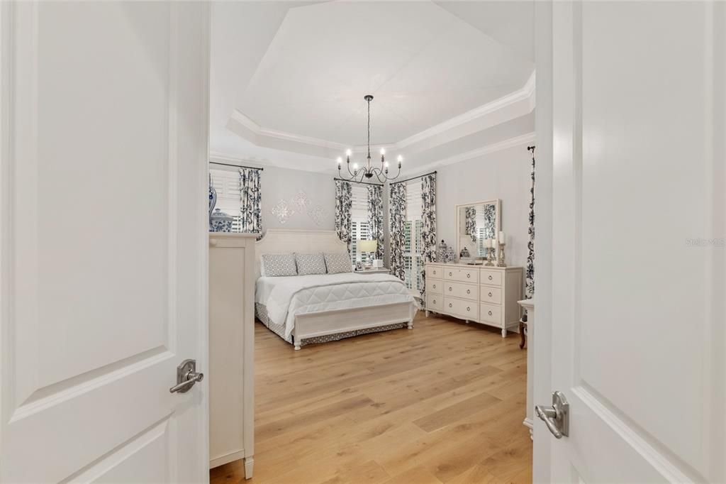 For Sale: $1,595,000 (5 beds, 4 baths, 4176 Square Feet)