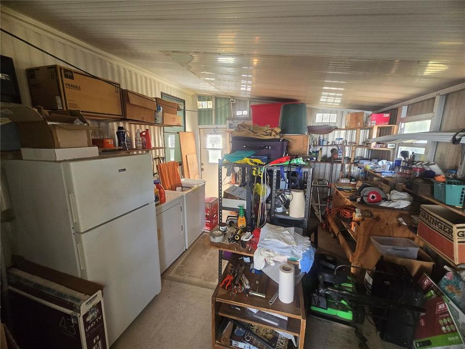 На продажу: $135,000 (2 спален, 1 ванн, 1120 Квадратных фут)