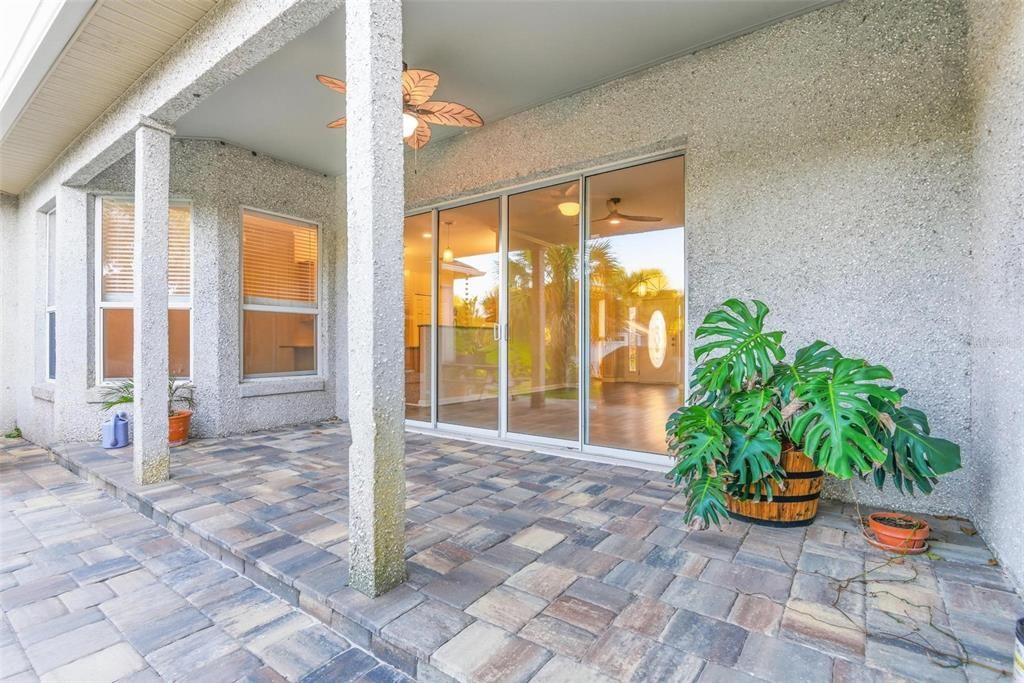 В аренду: $2,800 (3 спален, 2 ванн, 1917 Квадратных фут)