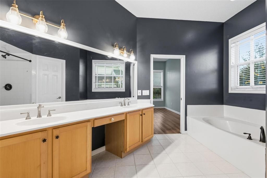 В аренду: $2,800 (3 спален, 2 ванн, 1917 Квадратных фут)