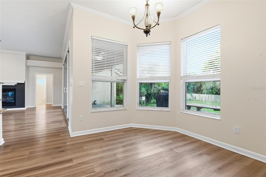 В аренду: $2,800 (3 спален, 2 ванн, 1917 Квадратных фут)