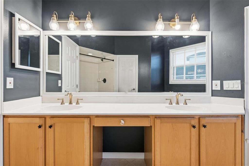 В аренду: $2,800 (3 спален, 2 ванн, 1917 Квадратных фут)