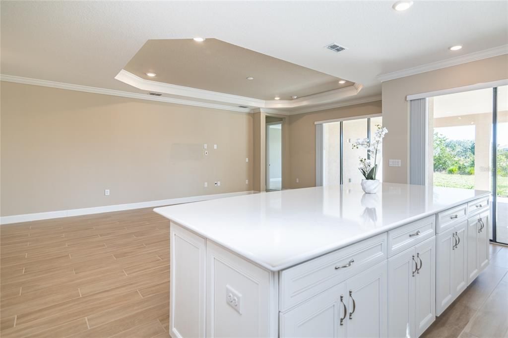 待售: $749,000 (3 贝兹, 3 浴室, 2320 平方英尺)