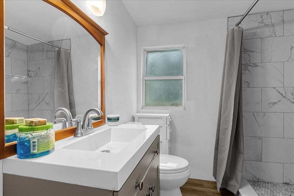 На продажу: $345,000 (3 спален, 2 ванн, 1134 Квадратных фут)