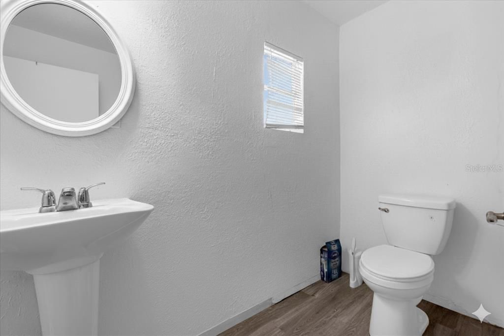 На продажу: $345,000 (3 спален, 2 ванн, 1134 Квадратных фут)