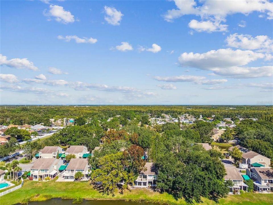 На продажу: $259,000 (2 спален, 2 ванн, 1393 Квадратных фут)