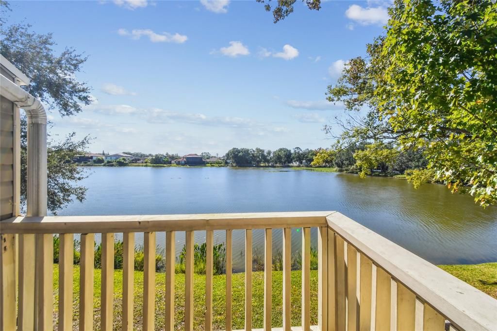 На продажу: $259,000 (2 спален, 2 ванн, 1393 Квадратных фут)