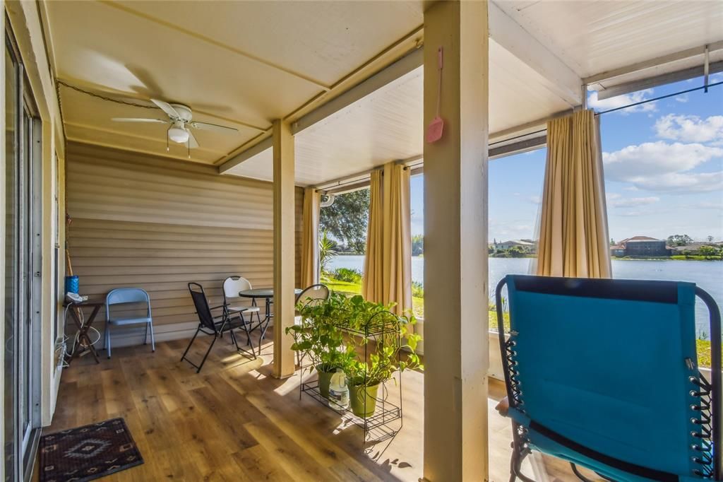 На продажу: $259,000 (2 спален, 2 ванн, 1393 Квадратных фут)