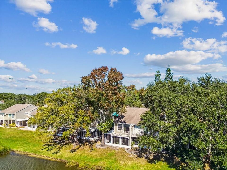 На продажу: $259,000 (2 спален, 2 ванн, 1393 Квадратных фут)