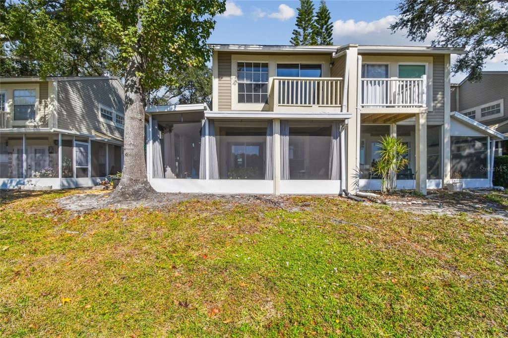 На продажу: $259,000 (2 спален, 2 ванн, 1393 Квадратных фут)