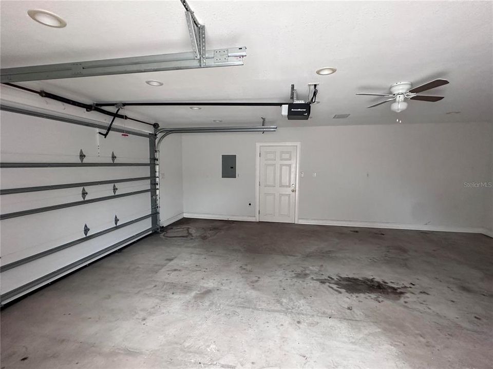 出租: $2,850 (3 贝兹, 1 浴室, 1380 平方英尺)