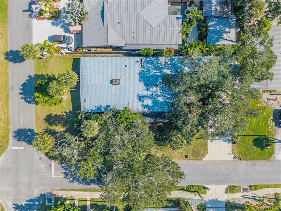 На продажу: $575,000 (4 спален, 4 ванн, 2414 Квадратных фут)