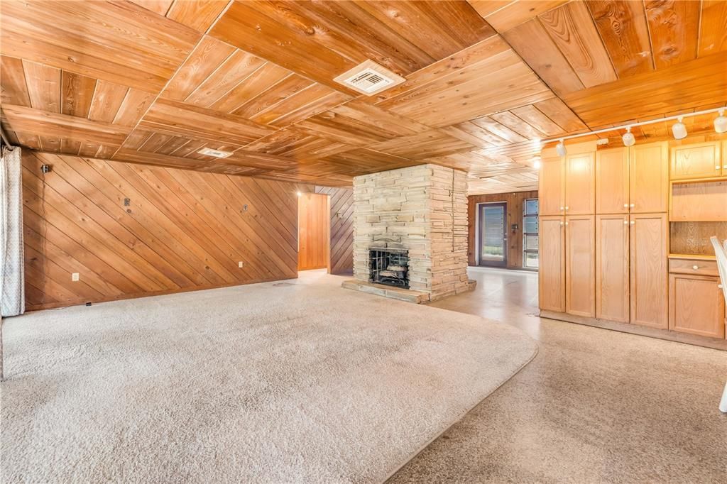 На продажу: $575,000 (4 спален, 4 ванн, 2414 Квадратных фут)