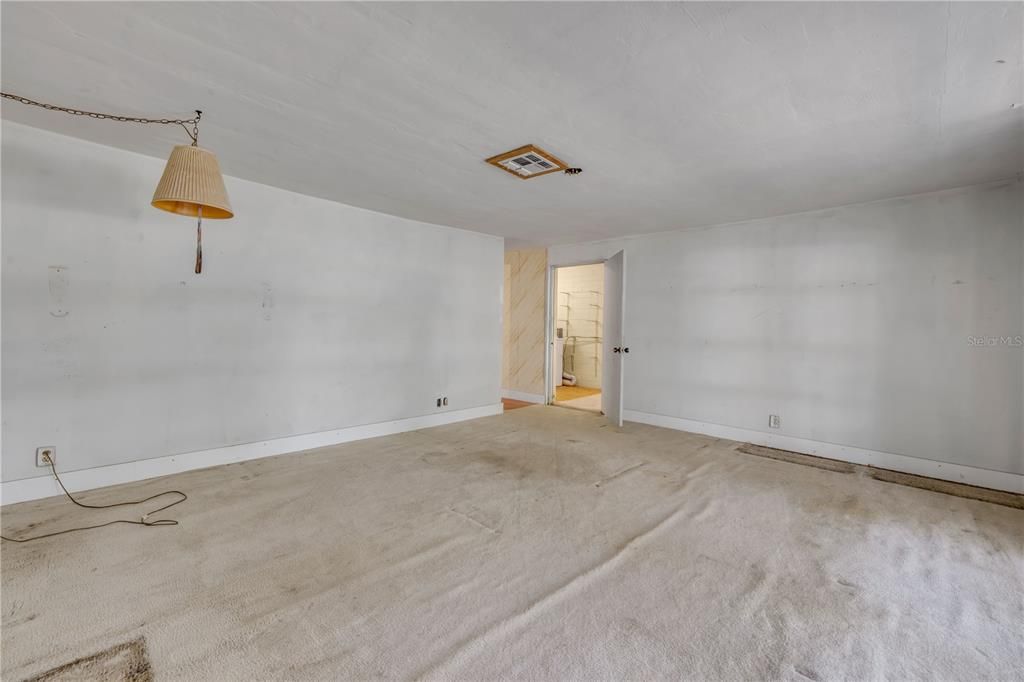 На продажу: $575,000 (4 спален, 4 ванн, 2414 Квадратных фут)