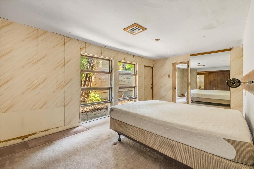 На продажу: $575,000 (4 спален, 4 ванн, 2414 Квадратных фут)