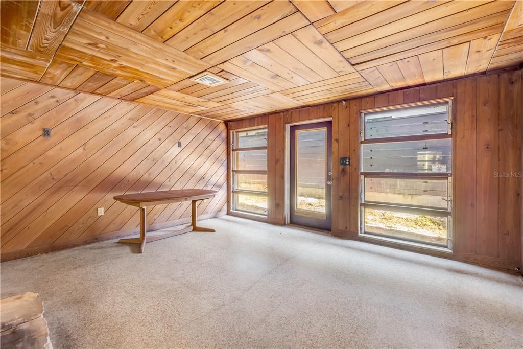 На продажу: $575,000 (4 спален, 4 ванн, 2414 Квадратных фут)