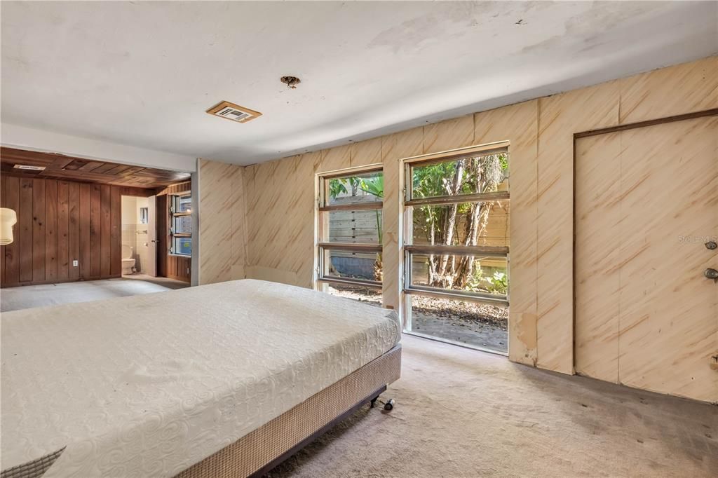 На продажу: $575,000 (4 спален, 4 ванн, 2414 Квадратных фут)