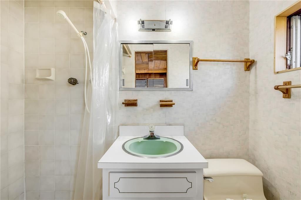 На продажу: $575,000 (4 спален, 4 ванн, 2414 Квадратных фут)