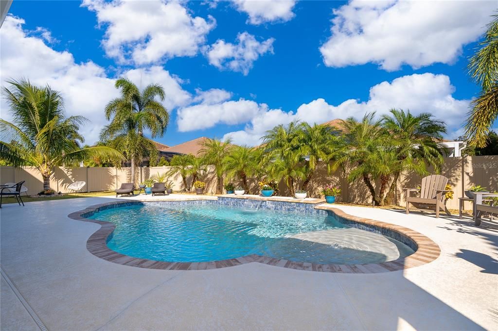 待售: $1,250,000 (5 贝兹, 4 浴室, 4176 平方英尺)