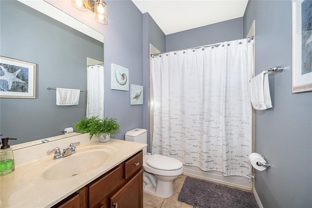 待售: $1,250,000 (5 贝兹, 4 浴室, 4176 平方英尺)