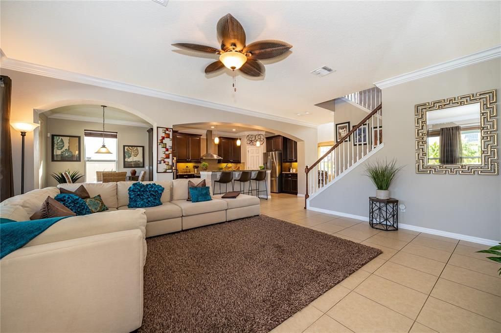 待售: $1,250,000 (5 贝兹, 4 浴室, 4176 平方英尺)