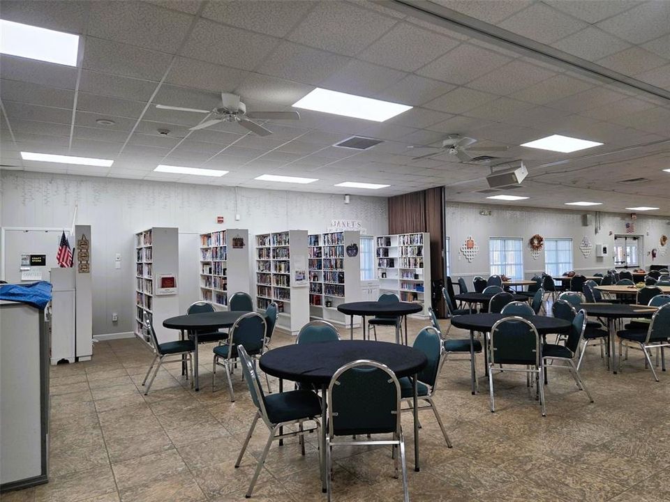 Activo con contrato: $285,500 (3 camas, 2 baños, 1622 Pies cuadrados)