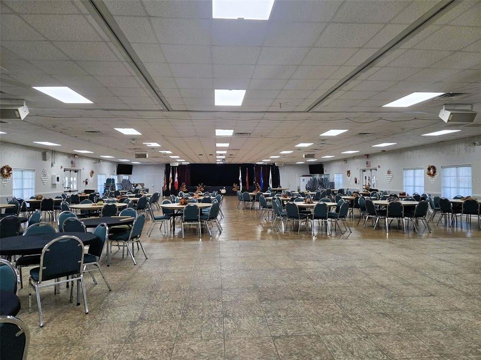 Activo con contrato: $285,500 (3 camas, 2 baños, 1622 Pies cuadrados)