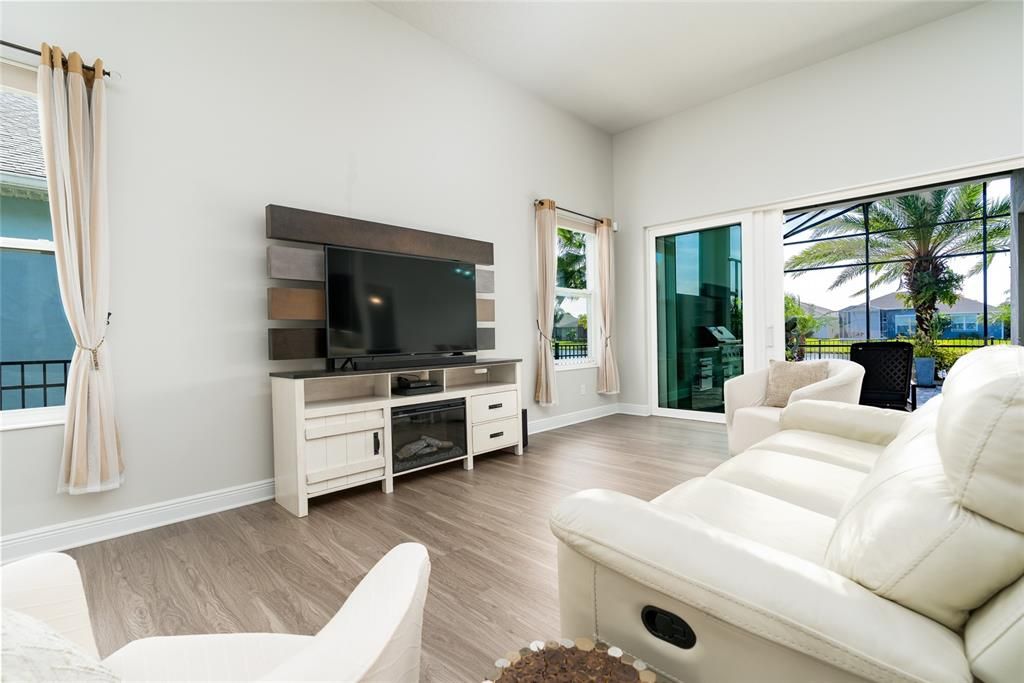 For Sale: $659,000 (4 beds, 2 baths, 2179 Square Feet)