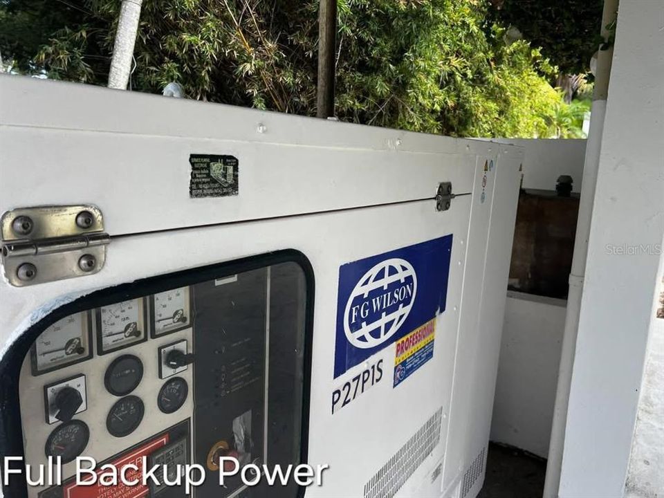 В аренду: $5,800 (4 спален, 4 ванн, 3800 Квадратных фут)