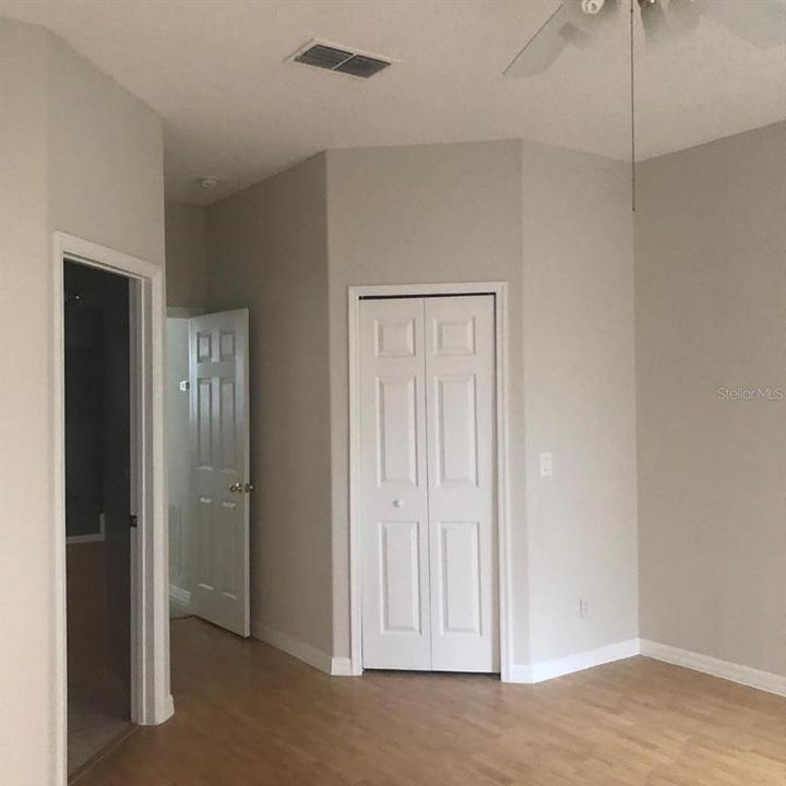 В аренду: $2,695 (4 спален, 2 ванн, 1952 Квадратных фут)