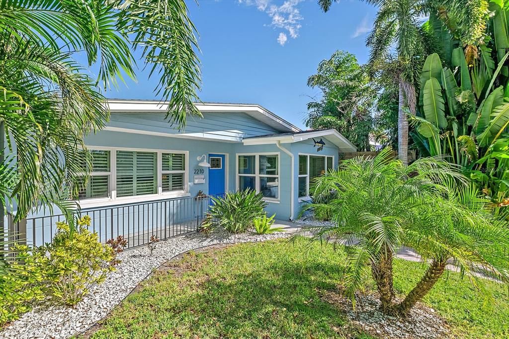 Activo con contrato: $379,000 (2 camas, 1 baños, 1445 Pies cuadrados)