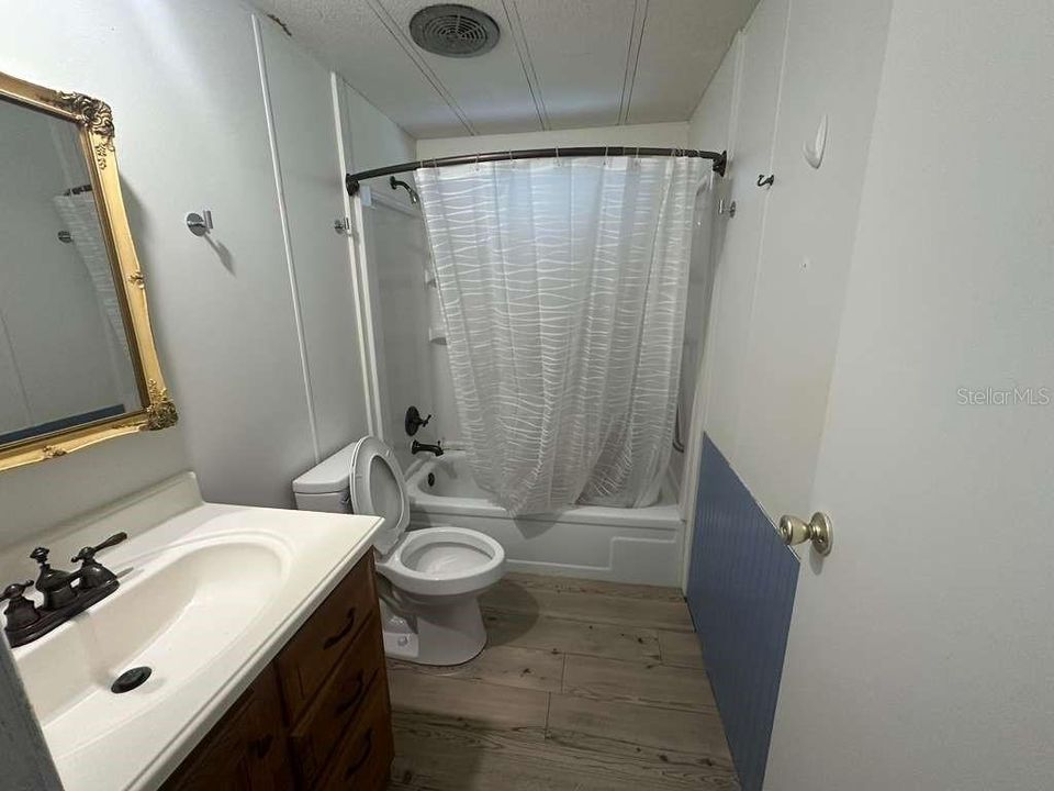 En Venta: $114,900 (2 camas, 2 baños, 879 Pies cuadrados)