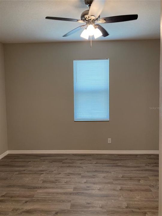 For Sale: $429,900 (4 beds, 2 baths, 1932 Square Feet)