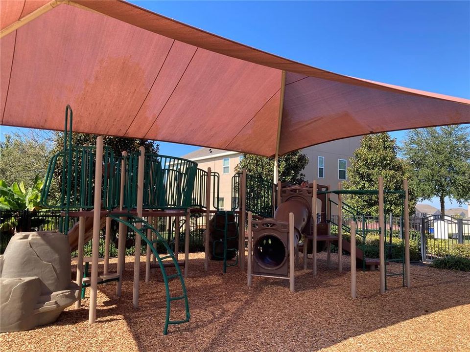 For Sale: $429,900 (4 beds, 2 baths, 1932 Square Feet)