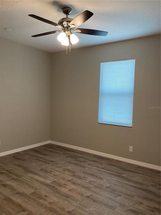 For Sale: $429,900 (4 beds, 2 baths, 1932 Square Feet)