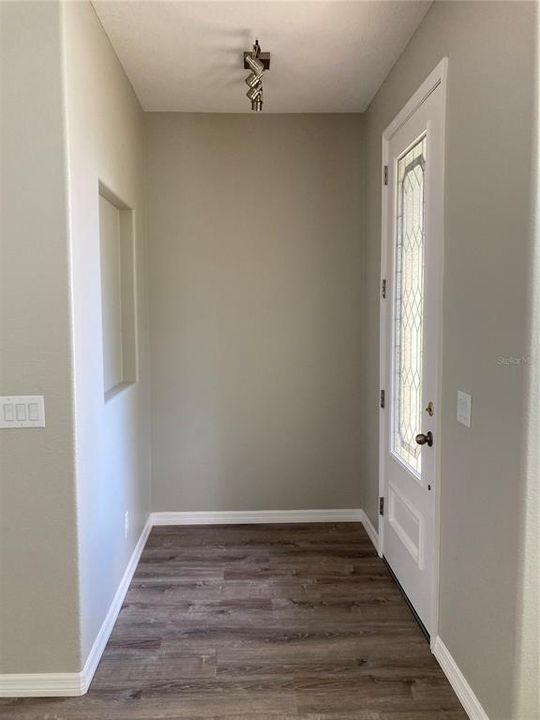 For Sale: $429,900 (4 beds, 2 baths, 1932 Square Feet)