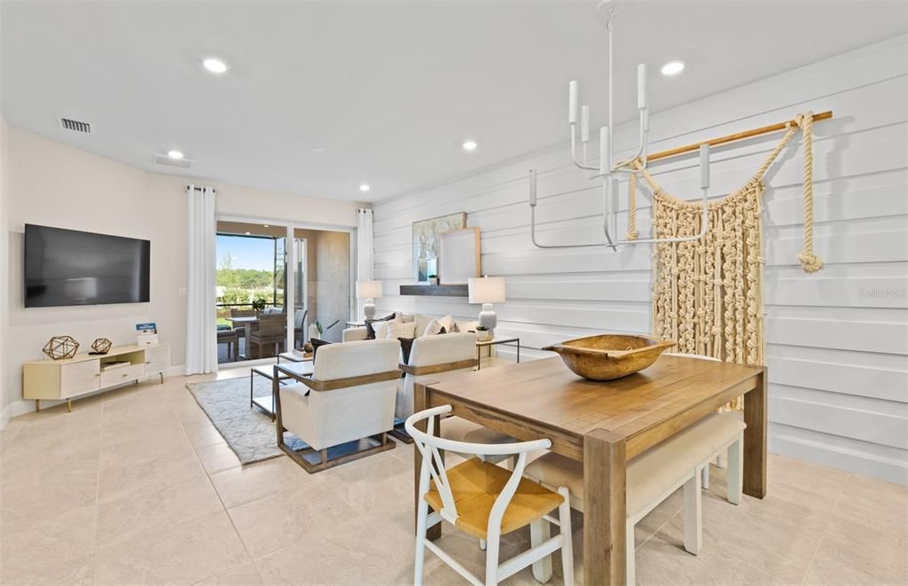 Active With Contract: $458,010 (2 beds, 2 baths, 1448 Square Feet)
