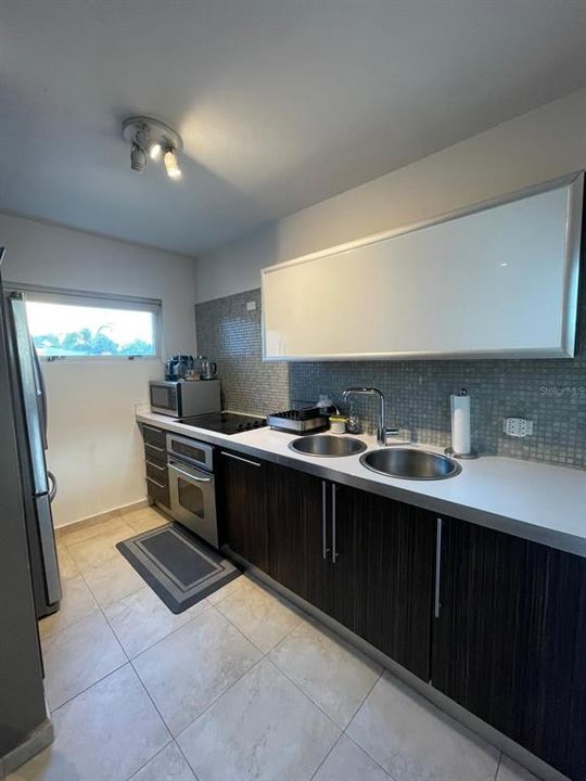 В аренду: $1,950 (1 спален, 1 ванн, 572 Квадратных фут)