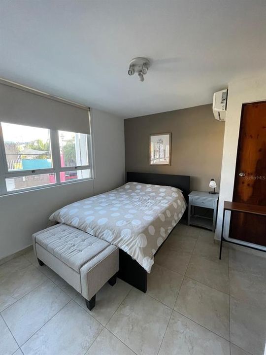 В аренду: $1,950 (1 спален, 1 ванн, 572 Квадратных фут)