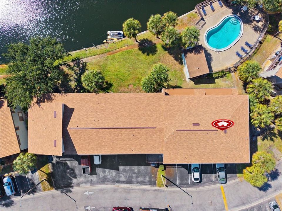 For Sale: $165,000 (1 beds, 1 baths, 988 Square Feet)