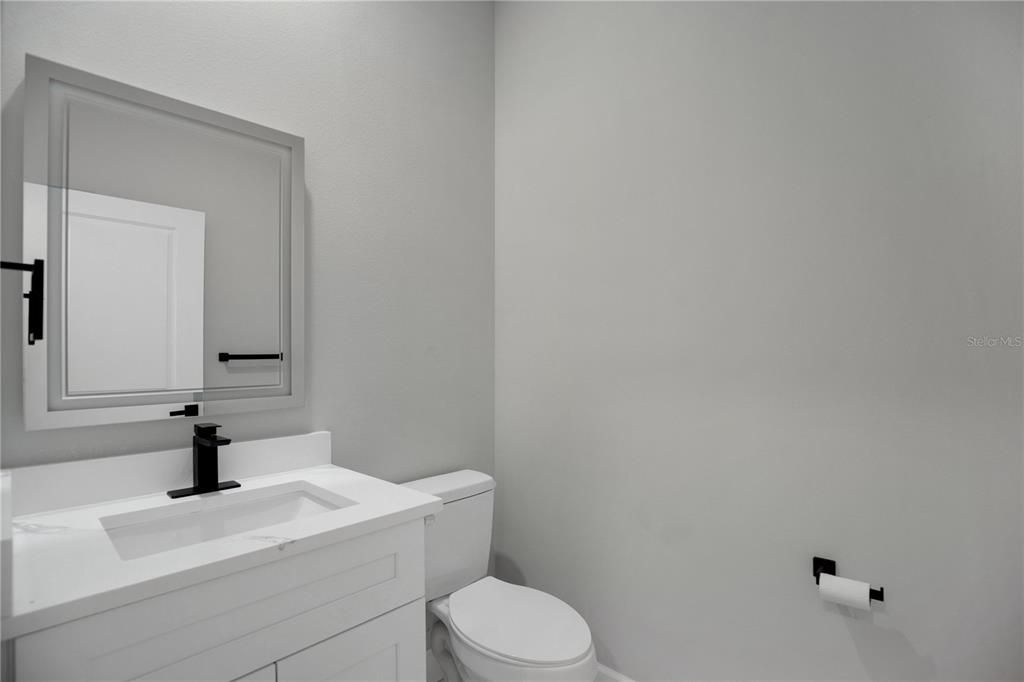 待售: $595,000 (4 贝兹, 3 浴室, 2333 平方英尺)