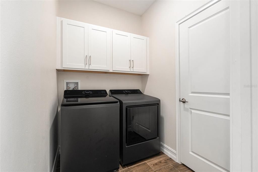 For Sale: $525,000 (4 beds, 3 baths, 2150 Square Feet)