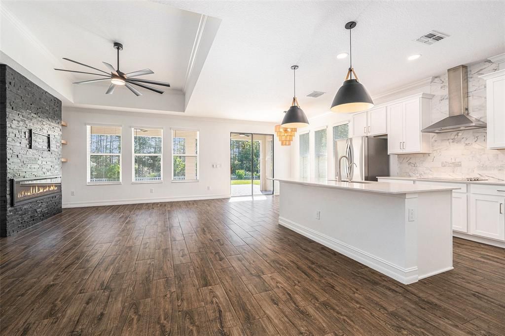 For Sale: $525,000 (4 beds, 3 baths, 2150 Square Feet)