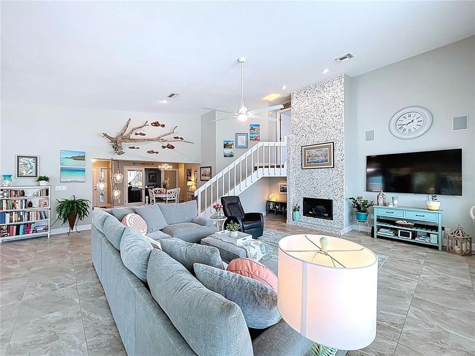 待售: $1,175,000 (3 贝兹, 2 浴室, 2599 平方英尺)