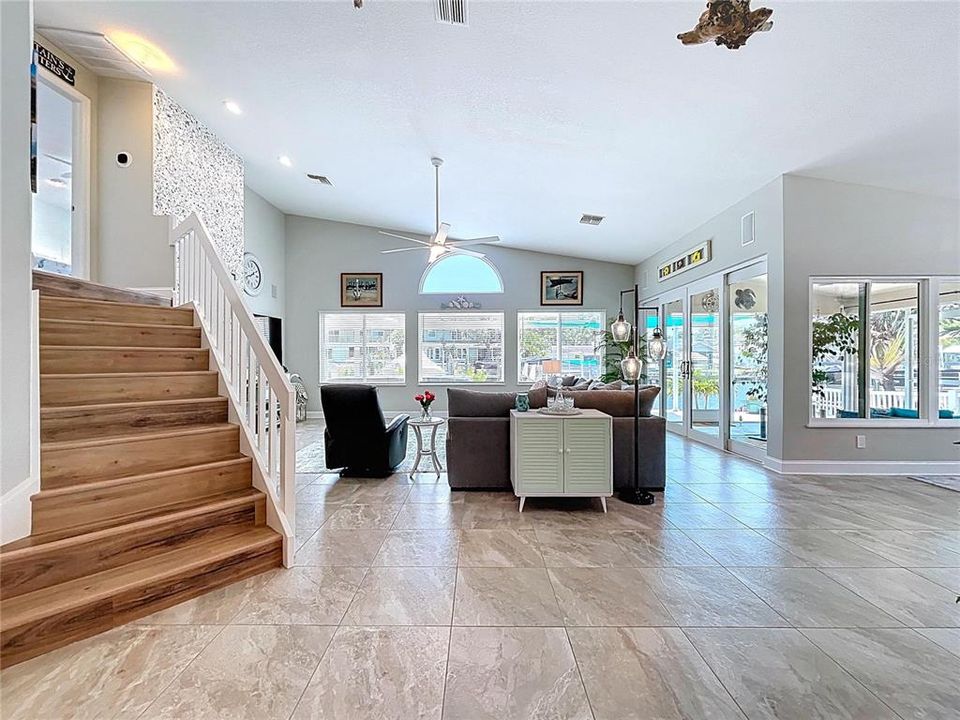 待售: $1,175,000 (3 贝兹, 2 浴室, 2599 平方英尺)