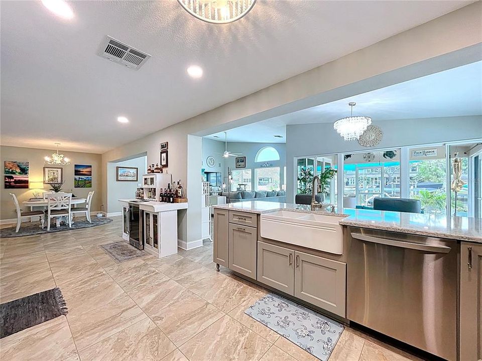 待售: $1,175,000 (3 贝兹, 2 浴室, 2599 平方英尺)