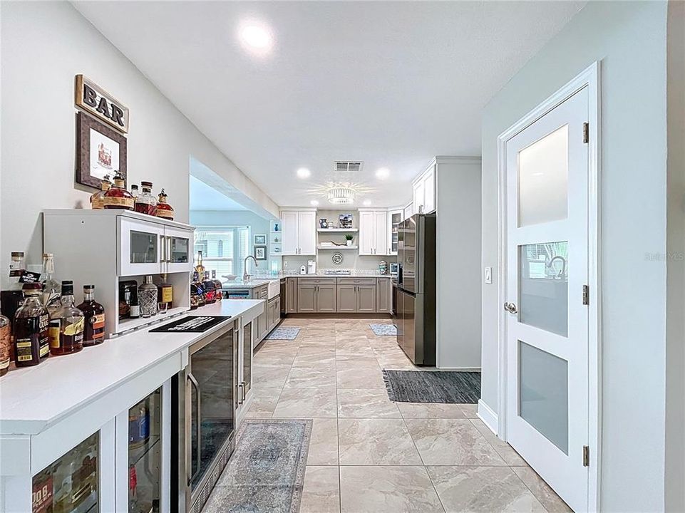 待售: $1,175,000 (3 贝兹, 2 浴室, 2599 平方英尺)