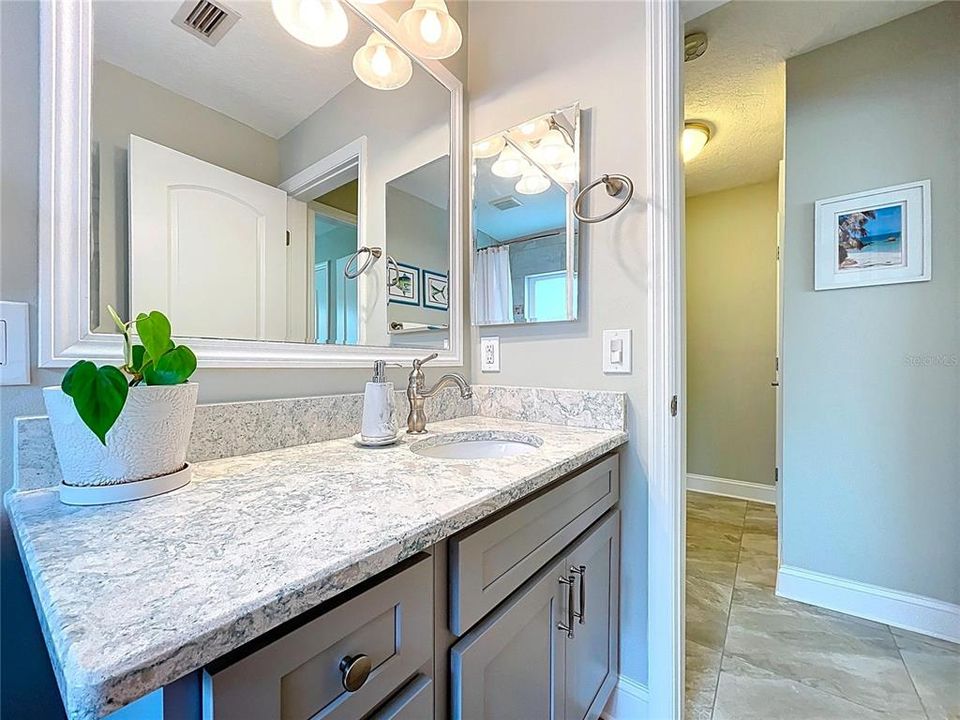 待售: $1,175,000 (3 贝兹, 2 浴室, 2599 平方英尺)