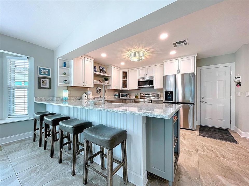 待售: $1,175,000 (3 贝兹, 2 浴室, 2599 平方英尺)